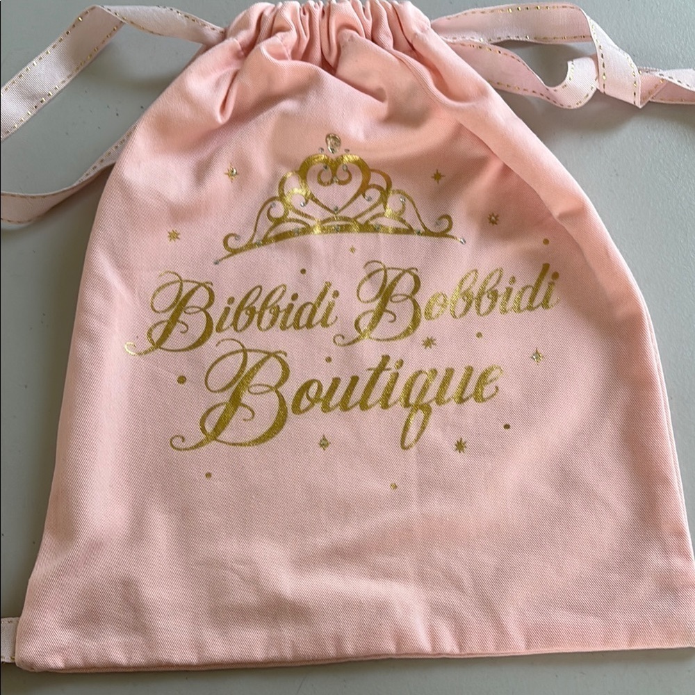 Bibbidi Bobbiti Boutique - from Disney - pink drawstring cinch bag.  Light pink